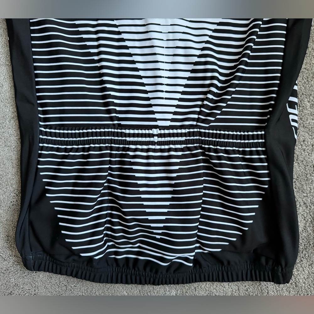 Lululemon Specialized Wind Jacket *rare/very limited edition* - Picture 15 of 16